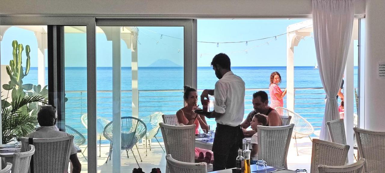 Hotel resort Rocca di Vadaro Capo Vaticano Esterno foto